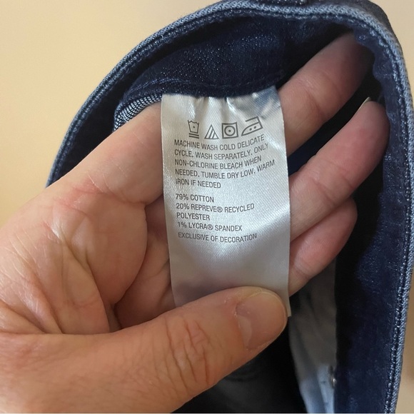 G by Giuliani  Women's Blue Denim Shorts Size 6 - Picture 6 of 6